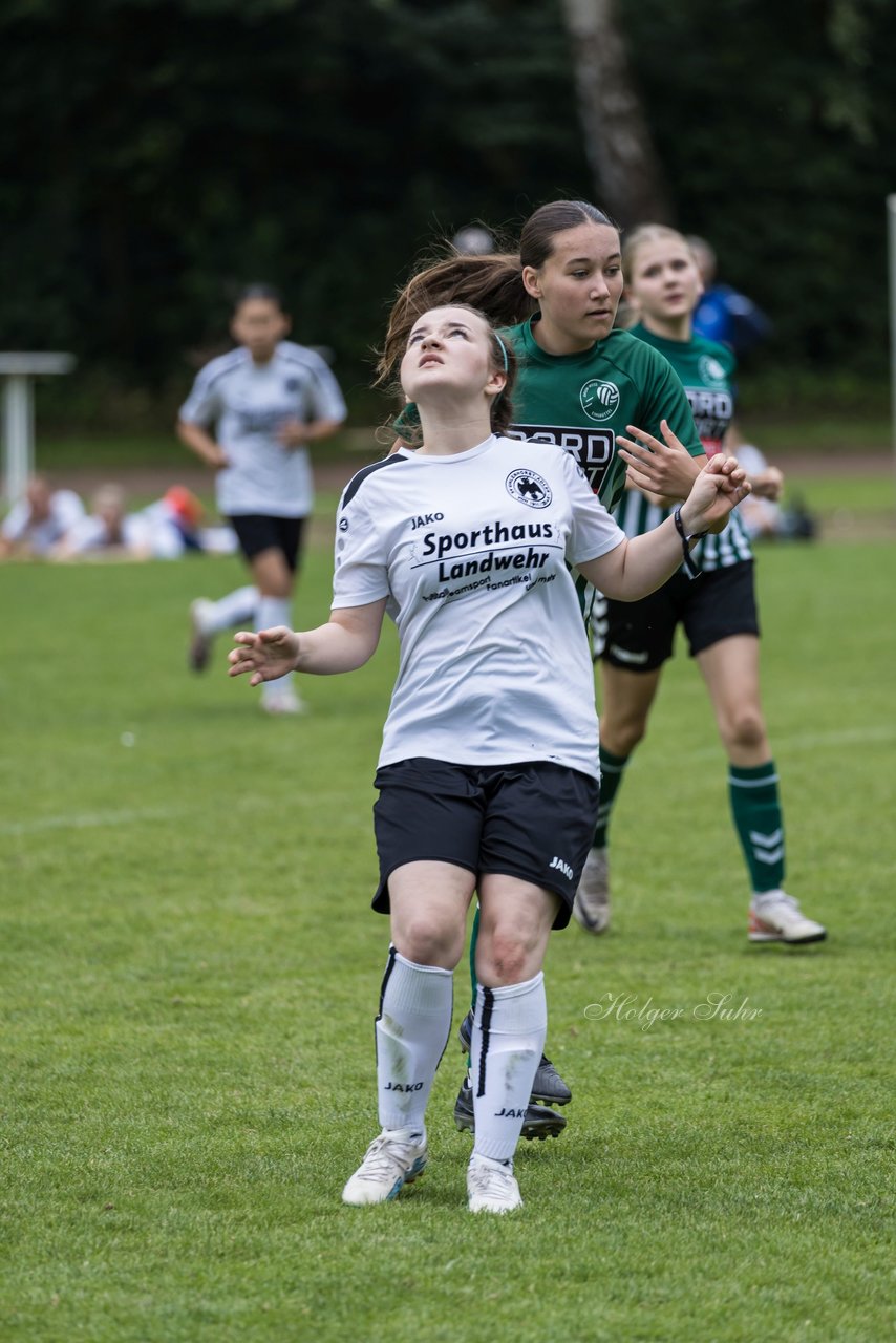 Bild 573 - Loewinnen Cup